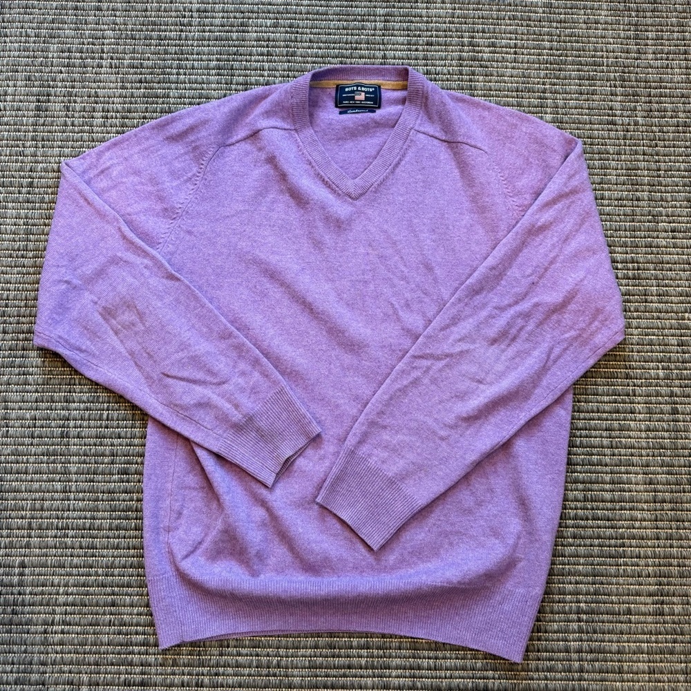 Bots &Bots Lavender V-Neck Lambswool Sweater for Men